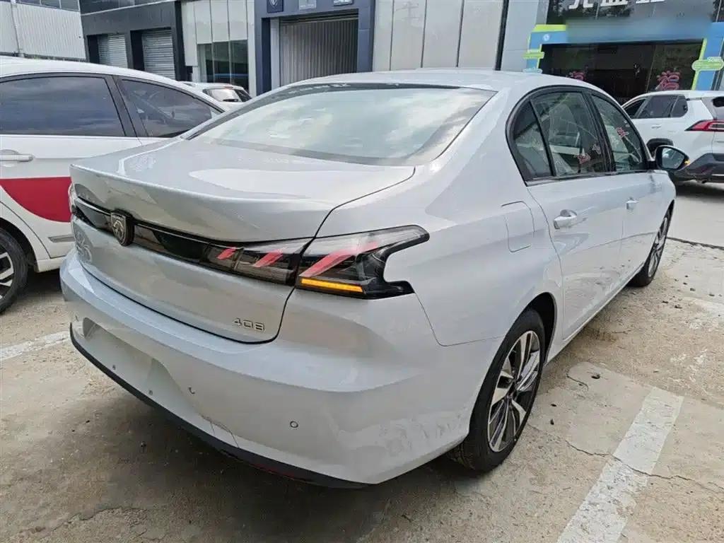 Peugeot 408 2024 360THP Latour Edition — миниатюра 7
