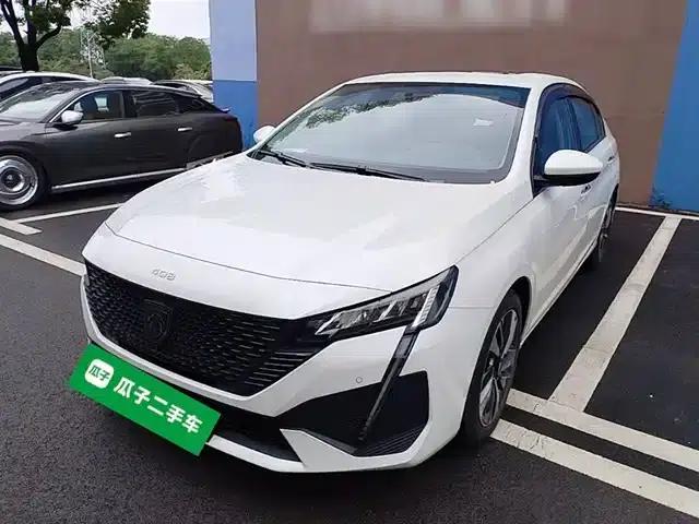 Peugeot 408 2022 1.6T Chasing Light Edition