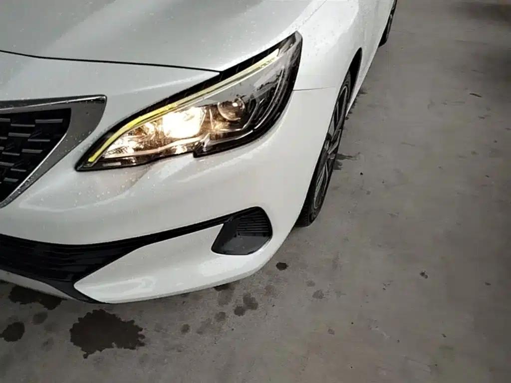 Peugeot 408 2020 360THP 10th Anniversary Edition — миниатюра 24