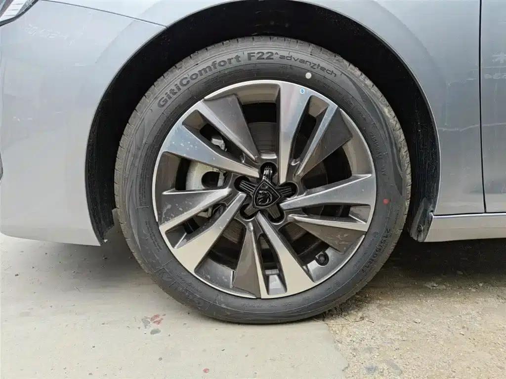 Peugeot 408 2024 360THP Latour Edition — миниатюра 22