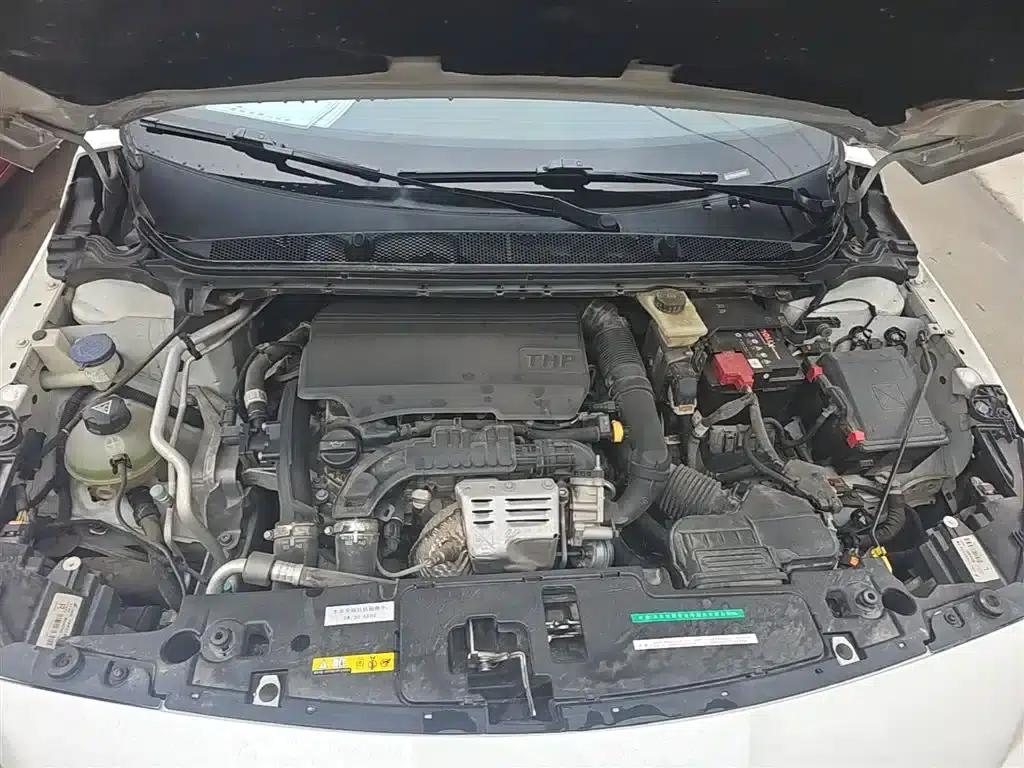 Peugeot 408 2015 1.2T Automatic Luxury Edition — миниатюра 20