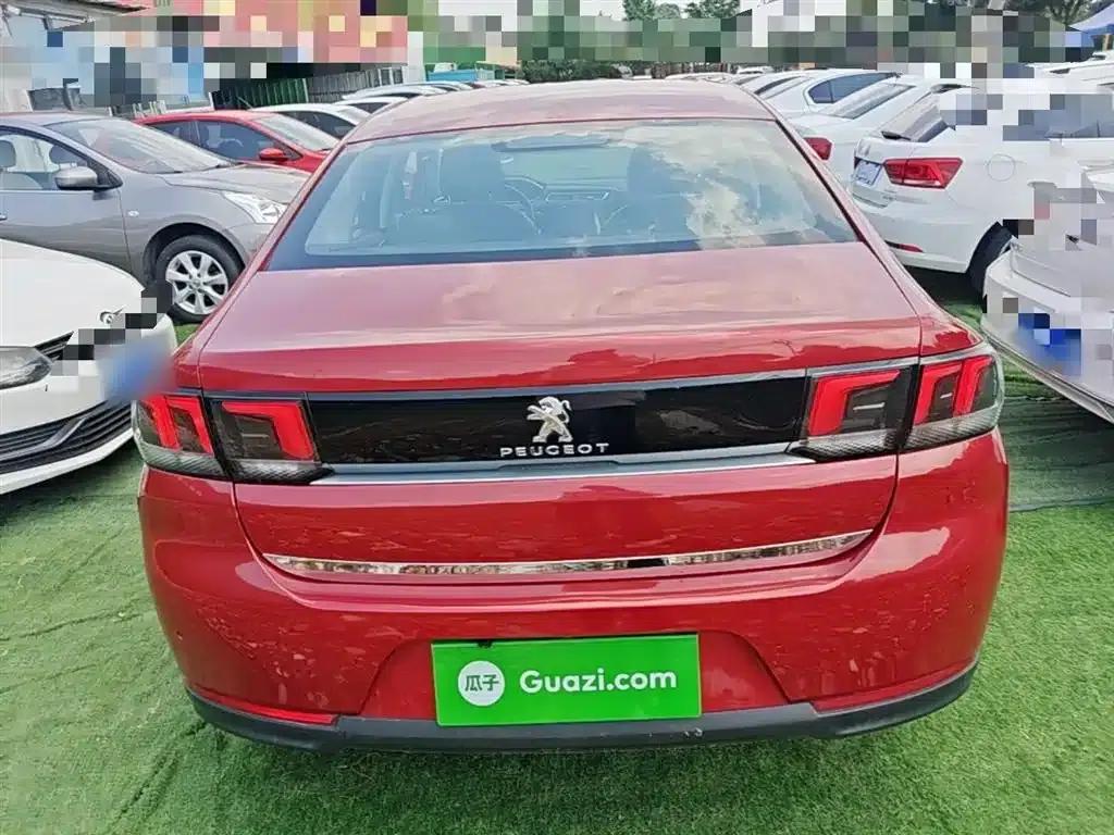 Peugeot 308 2016 230THP Automatic Luxury Edition — миниатюра 6