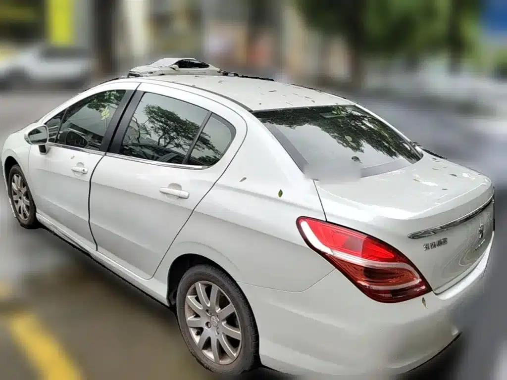Peugeot 308 2014 Enjoy Edition Classic 1.6L Automatic Premium Model — миниатюра 9
