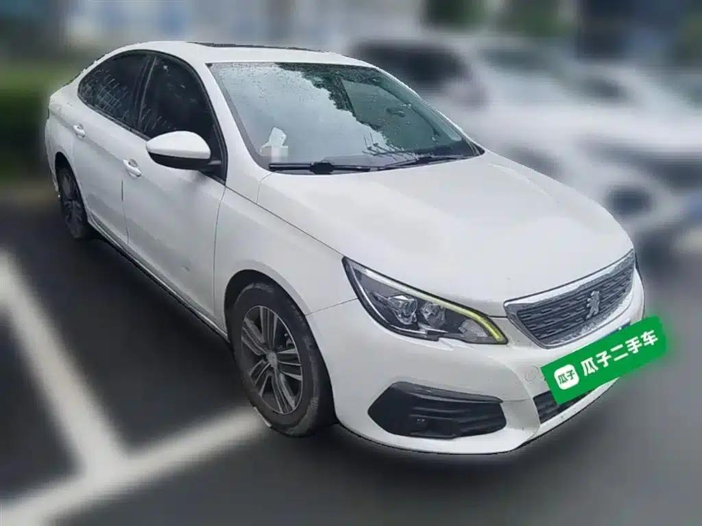Peugeot 308 2018 1.6L Automatic Luxury Edition — миниатюра 7