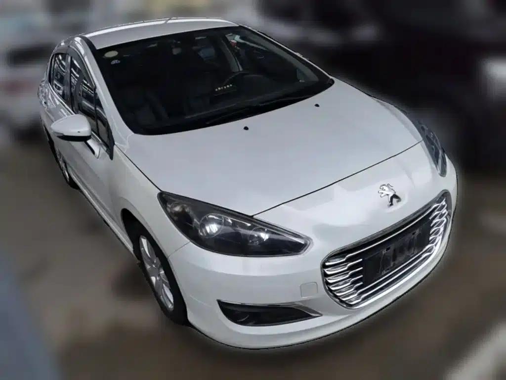 Peugeot 308 2014 Enjoy Edition Classic 1.6L Automatic Premium Model — миниатюра 7
