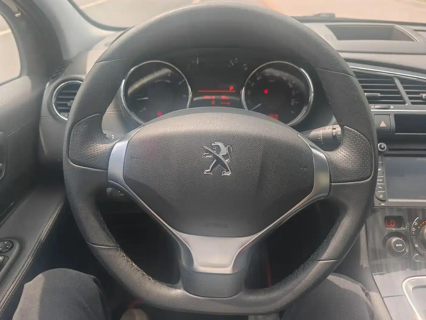 Peugeot 3008 2013 2.0L Automatic Trend Edition — миниатюра 14