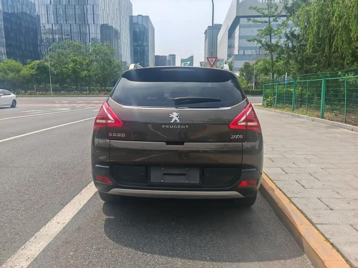 Peugeot 3008 2013 2.0L Automatic Trend Edition — миниатюра 7