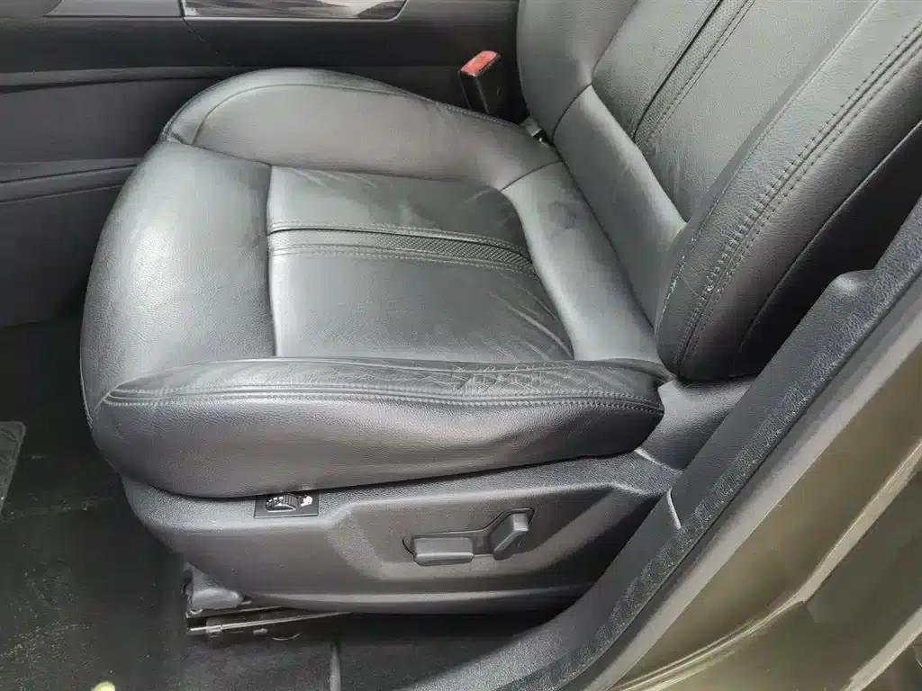 Peugeot 3008 2013 1.6THP Automatic Premium Edition — миниатюра 20
