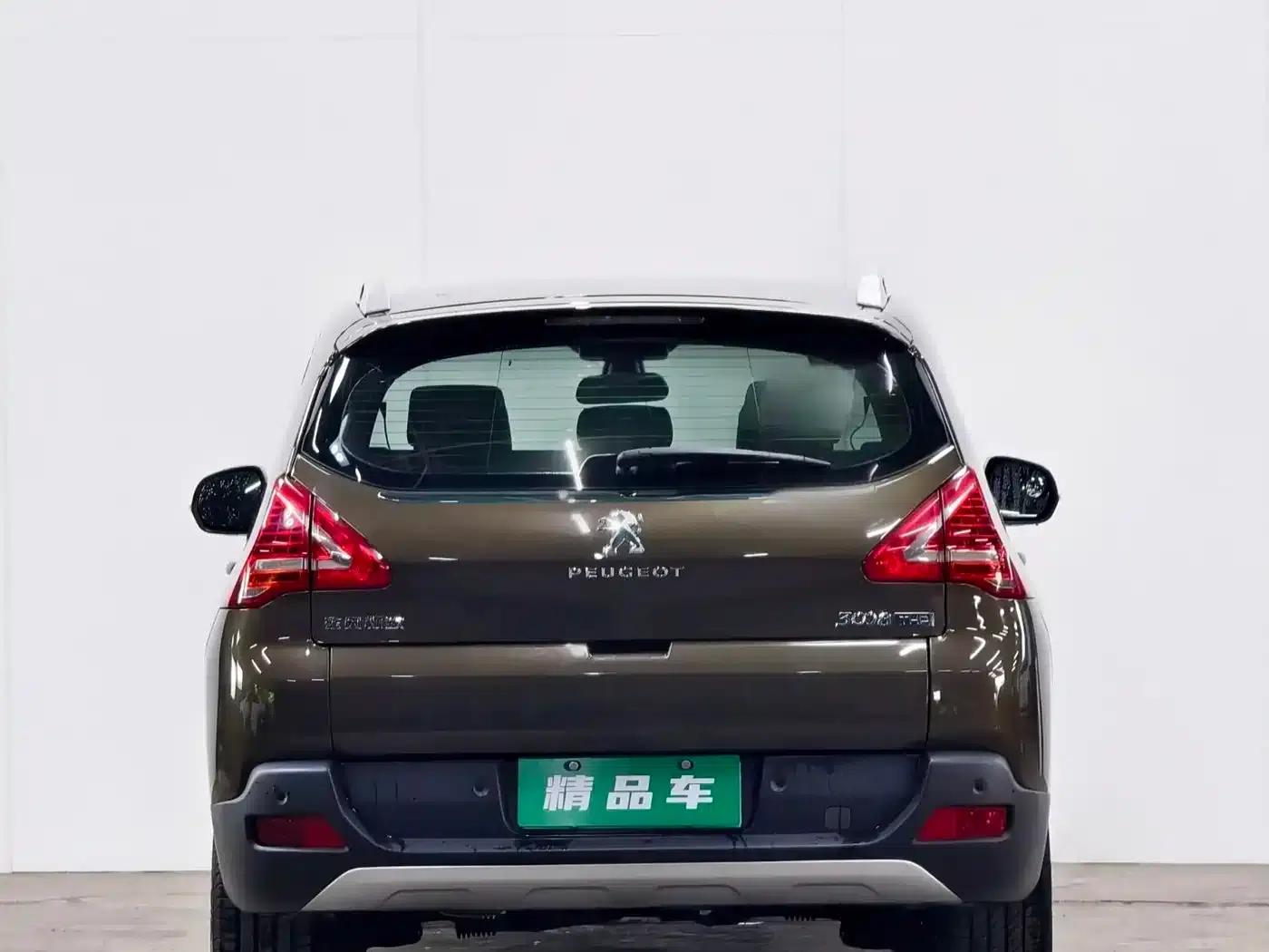 Peugeot 3008 2013 1.6THP Automatic Premium Edition — миниатюра 5