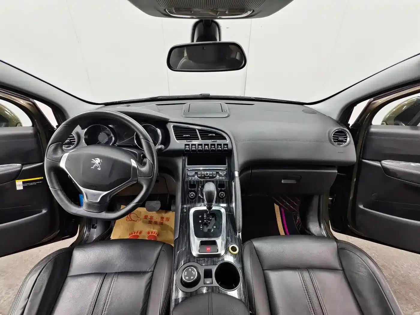 Peugeot 3008 2013 1.6THP Automatic Premium Edition — миниатюра 9