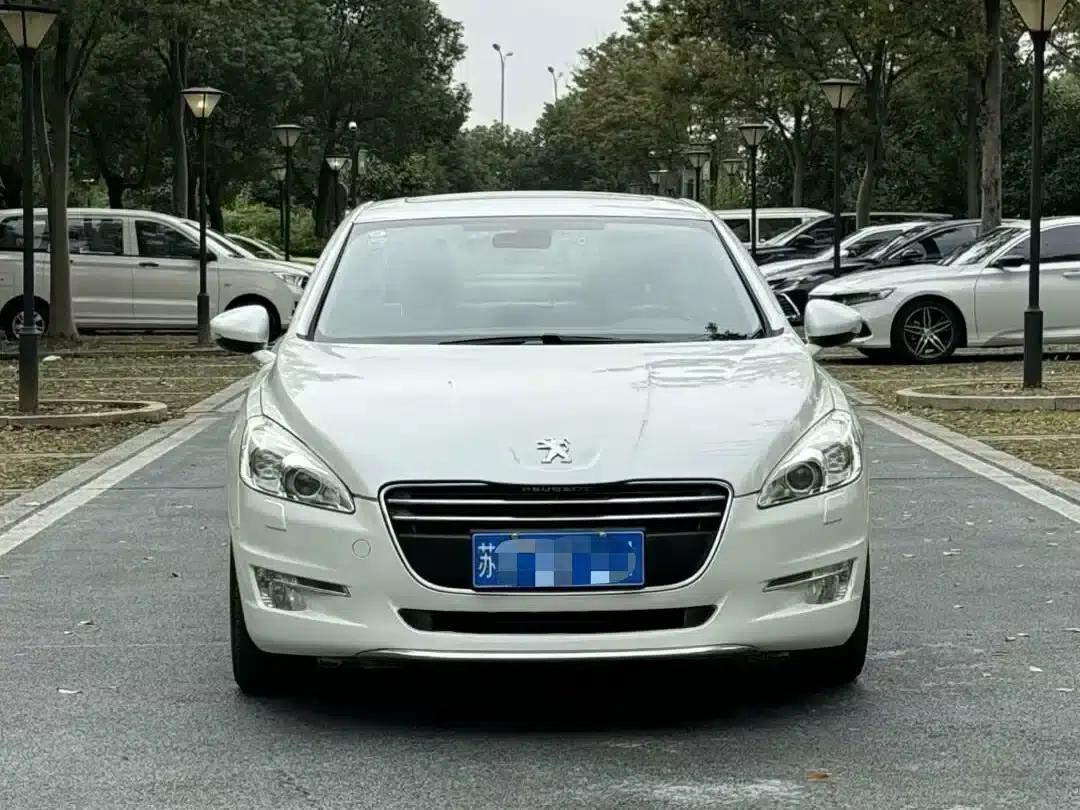 Peugeot 508 2013 2.0L 2nd Anniversary Edition with Automatic Sunroof Classic Version — миниатюра 2