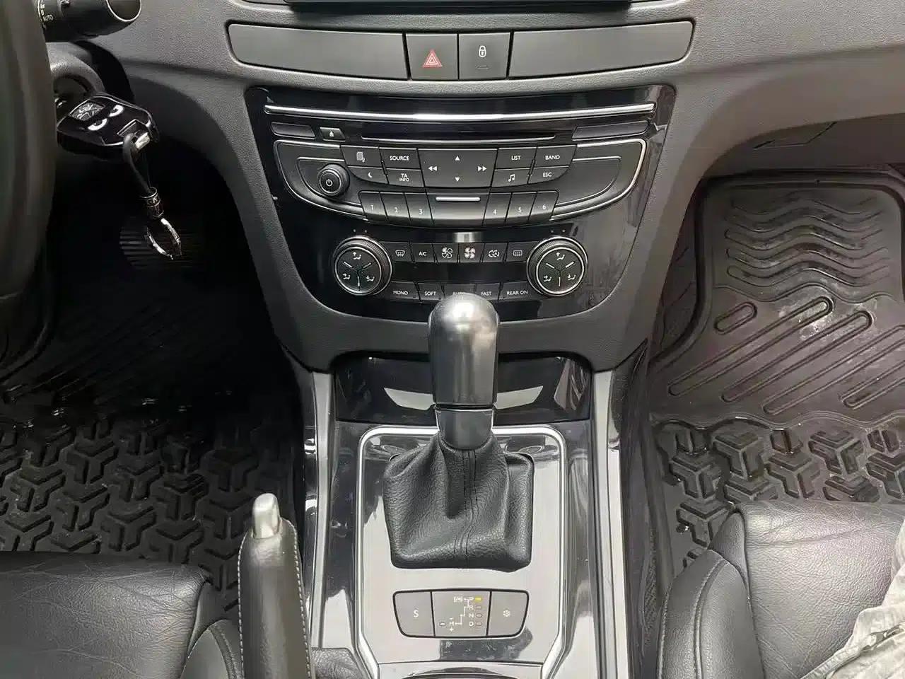 Peugeot 508 2011 2.3L Automatic Luxury Edition — миниатюра 14