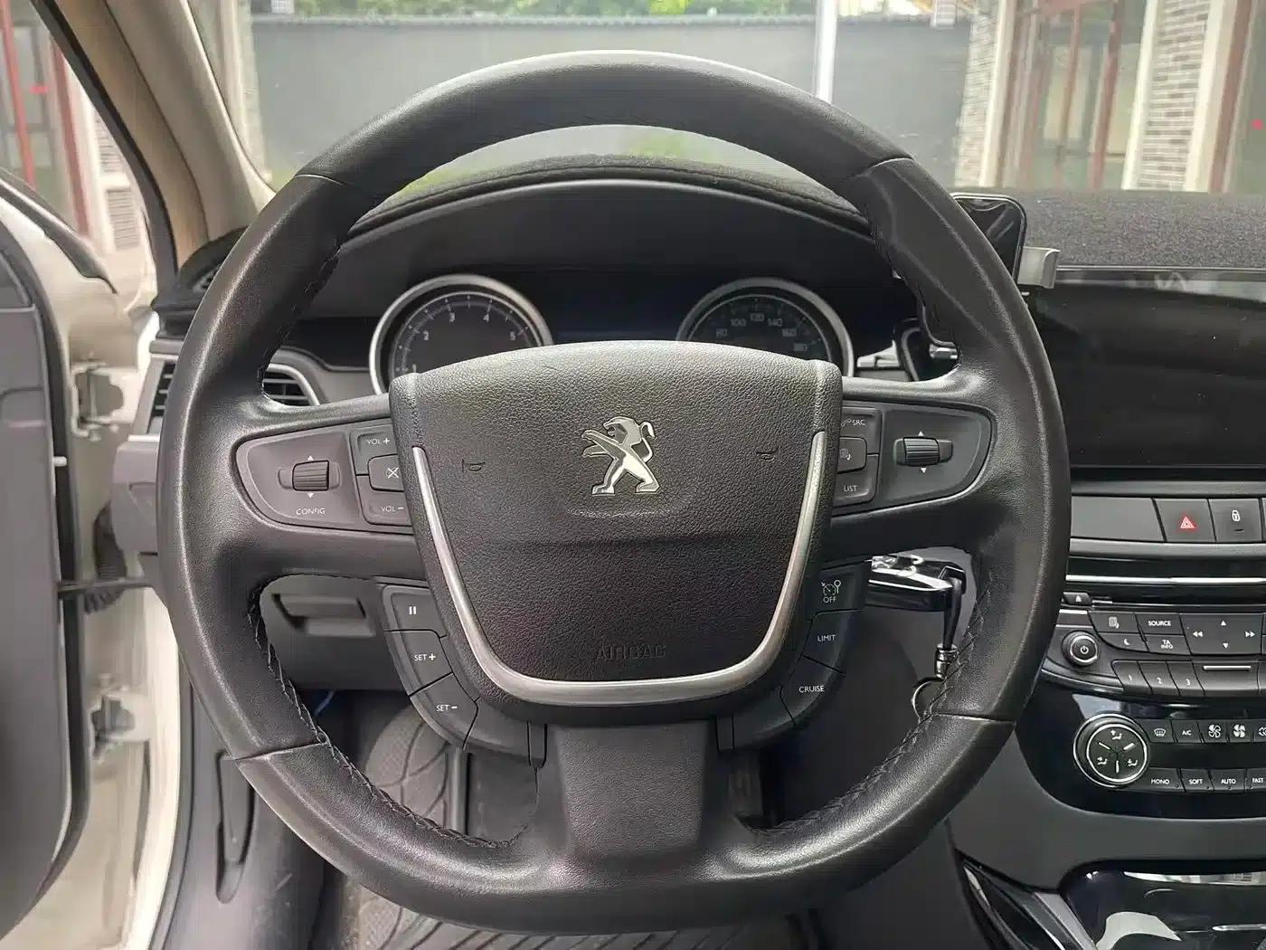 Peugeot 508 2011 2.3L Automatic Luxury Edition — миниатюра 18