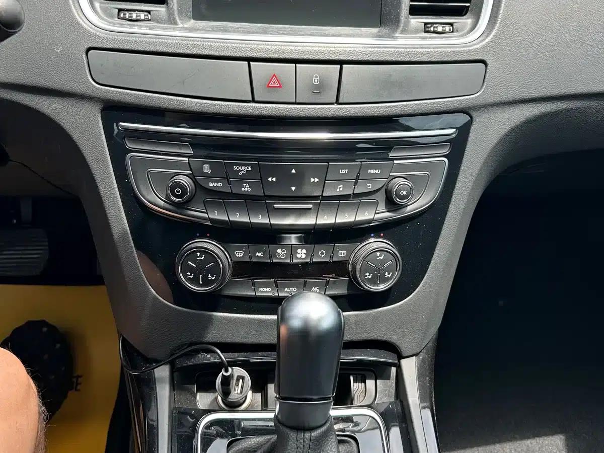 Peugeot 508 2015 1.6THP Automatic Elegance Edition — миниатюра 14