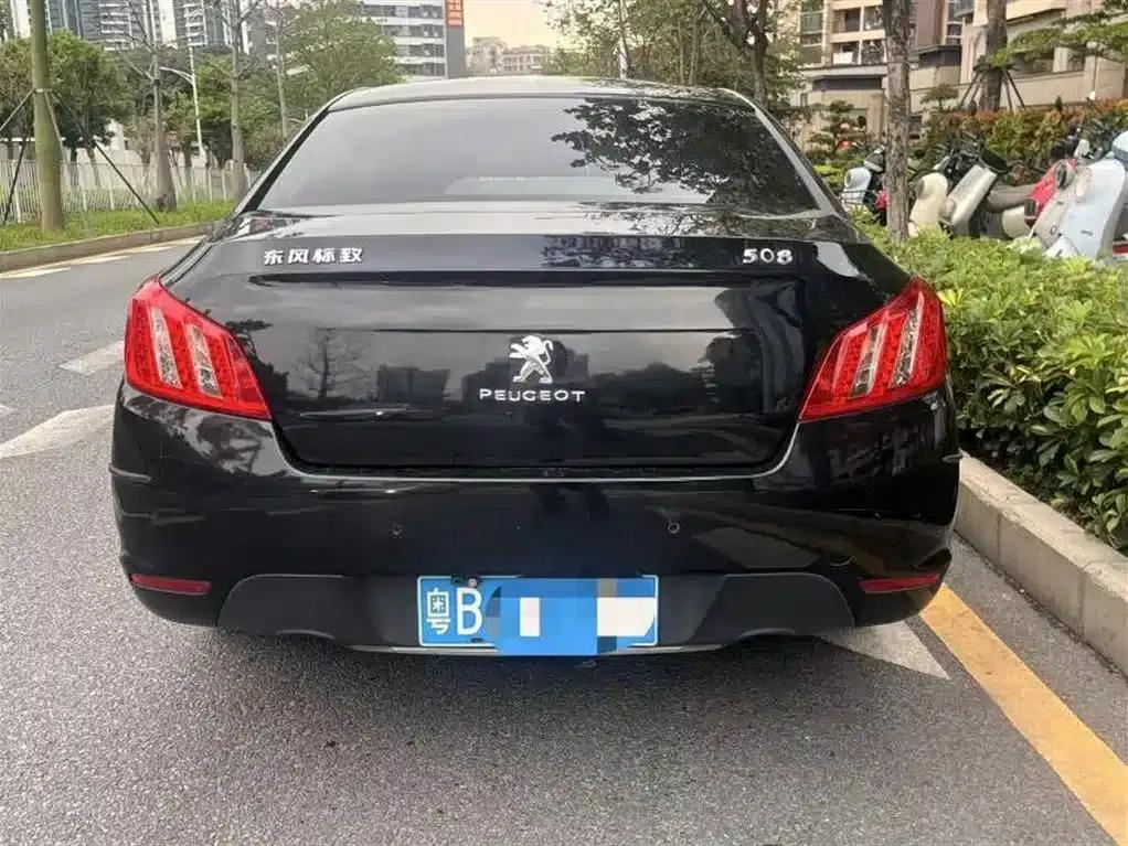 Peugeot 508 2013 2.0L 2nd Anniversary Edition with Automatic Sunroof Classic Version — миниатюра 6