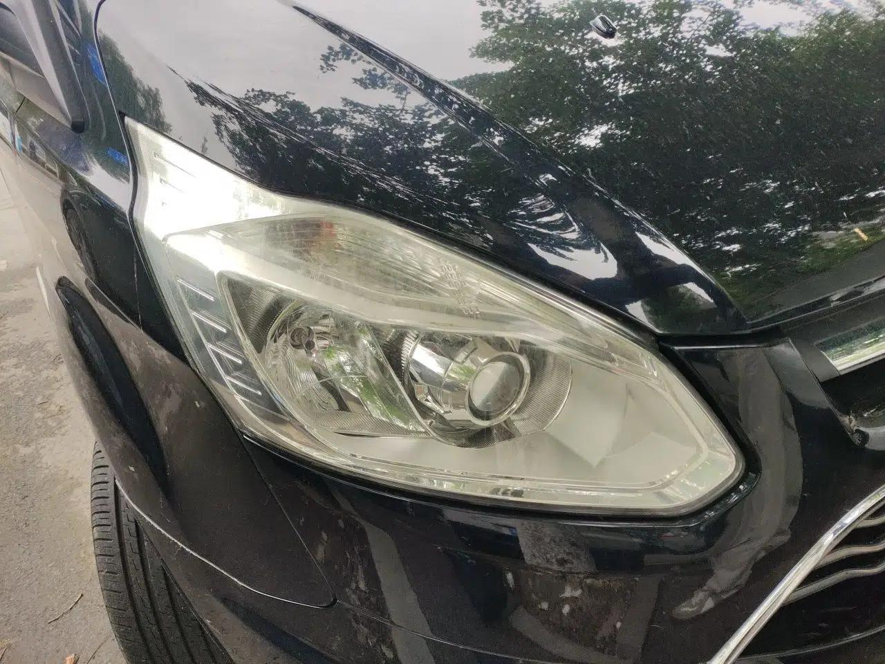 Ford Tourneo Custom 2016 2.0T Manual Elite Edition — миниатюра 7