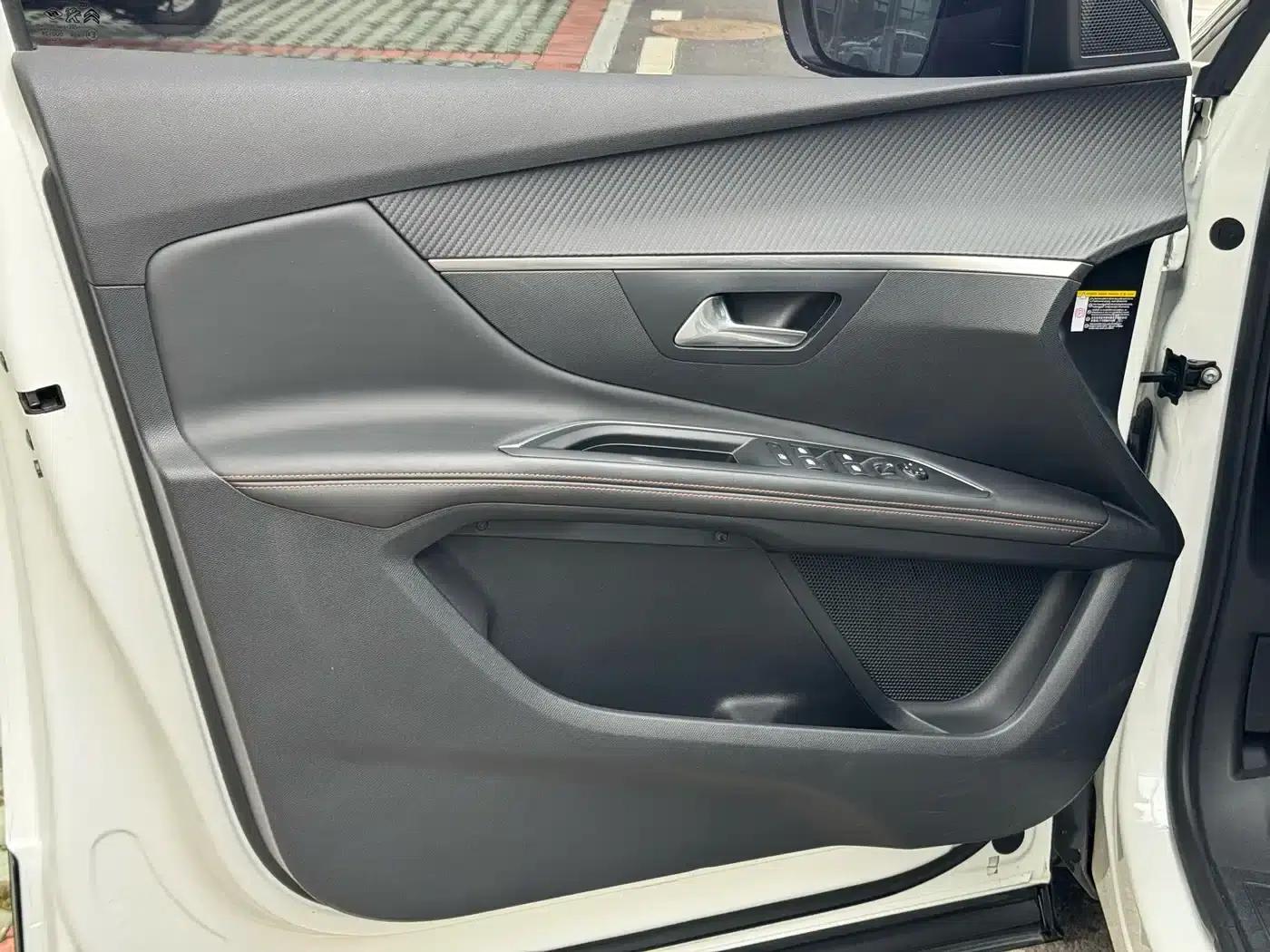 Peugeot 4008 2017 350THP Elite Edition — миниатюра 7