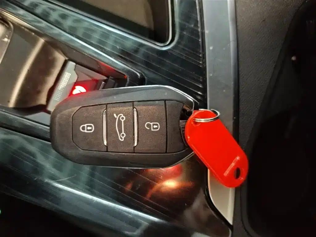 Peugeot 4008 2018 350THP Elite Edition — миниатюра 9