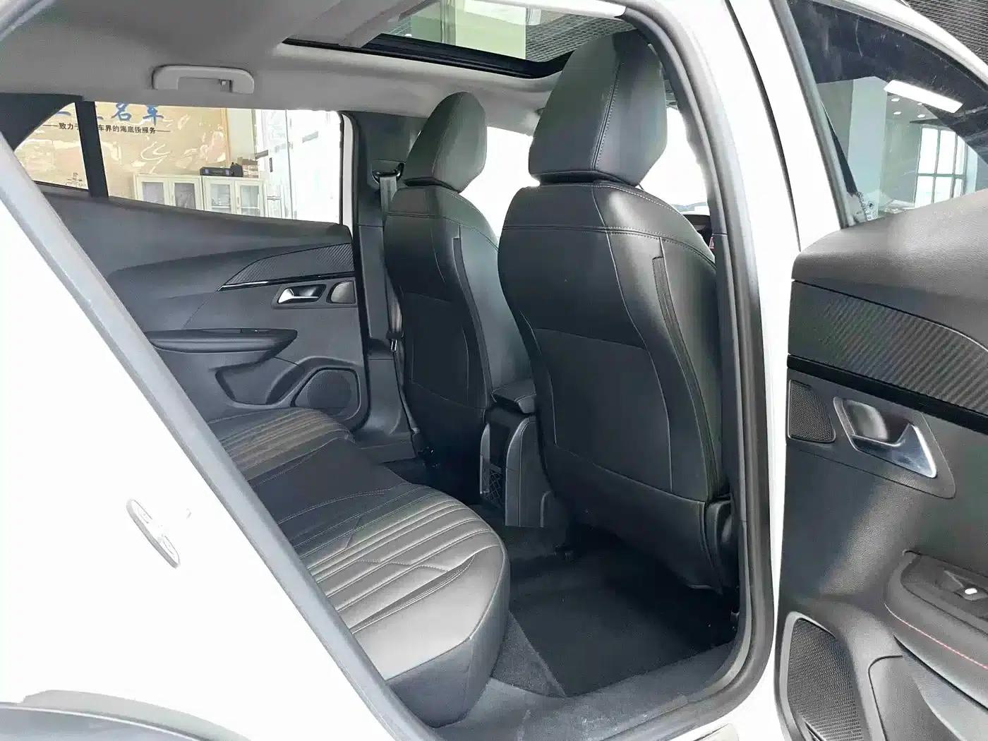 Peugeot 2008 2022 230THP THE ONE — миниатюра 13