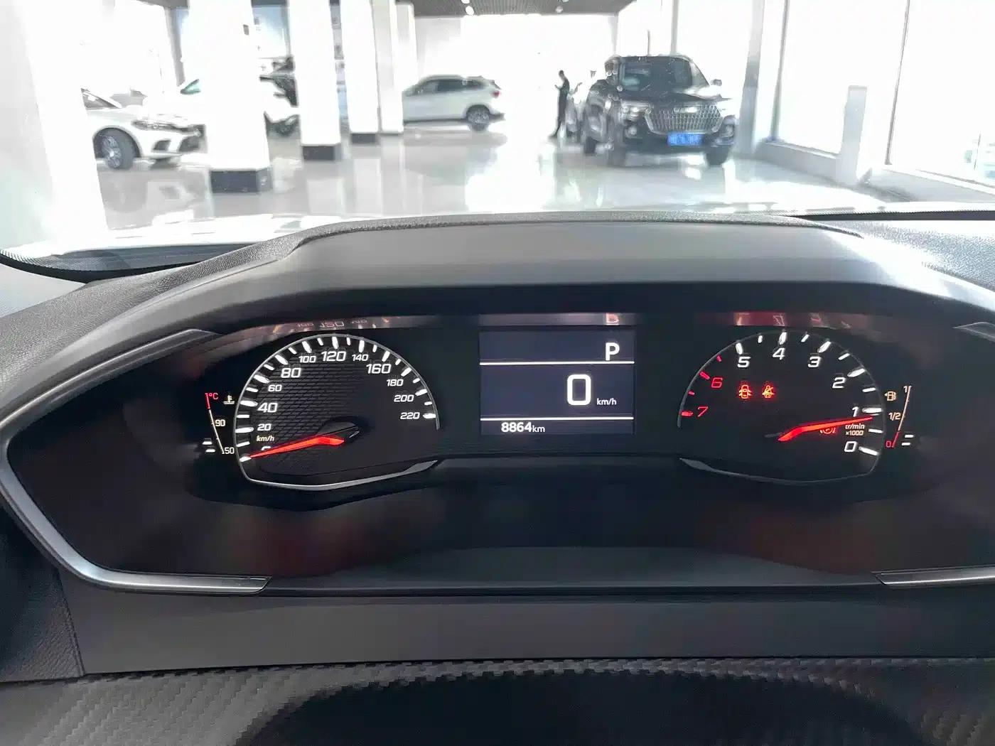 Peugeot 2008 2022 230THP THE ONE — миниатюра 15