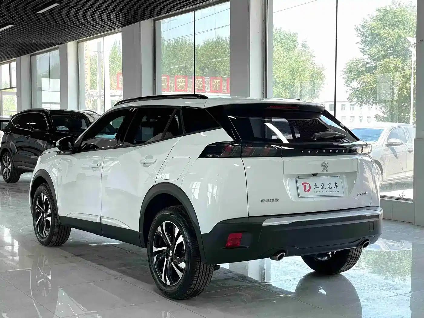 Peugeot 2008 2022 230THP THE ONE — миниатюра 4