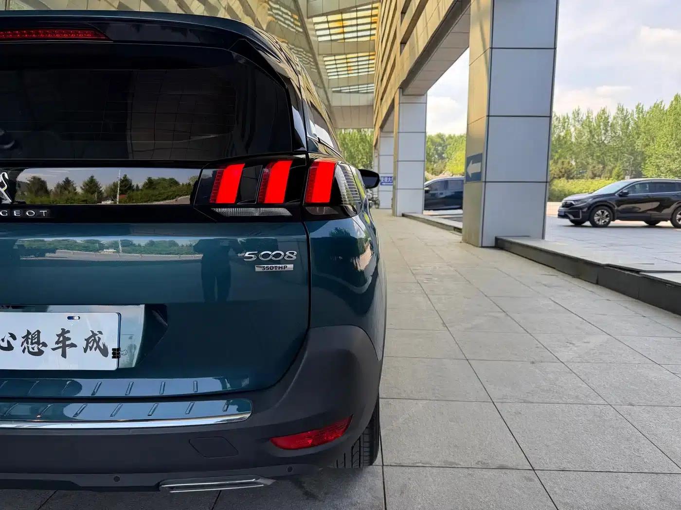 Peugeot 5008 2017 350THP 7-seater Elite Edition — миниатюра 13