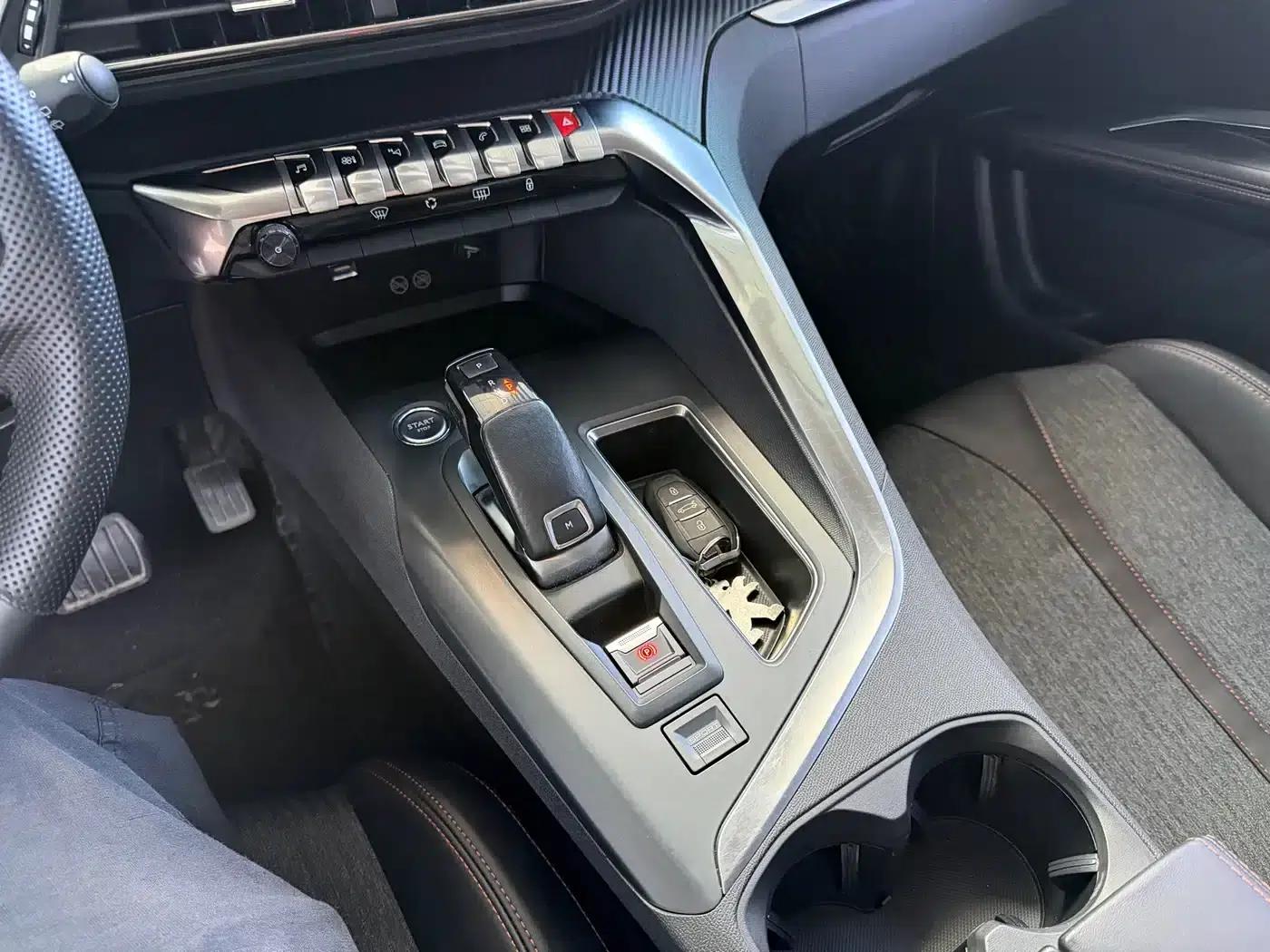 Peugeot 5008 2017 350THP 7-seater Elite Edition — миниатюра 19