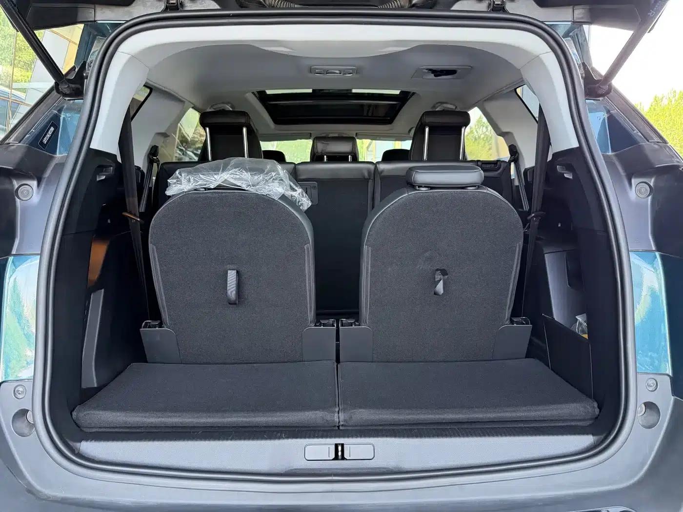 Peugeot 5008 2017 350THP 7-seater Elite Edition — миниатюра 35