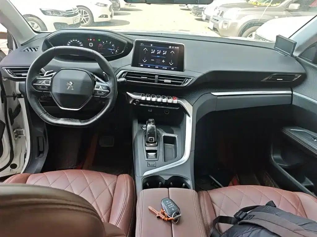 Peugeot 5008 2017 380THP 7-seater Elite Edition — миниатюра 10