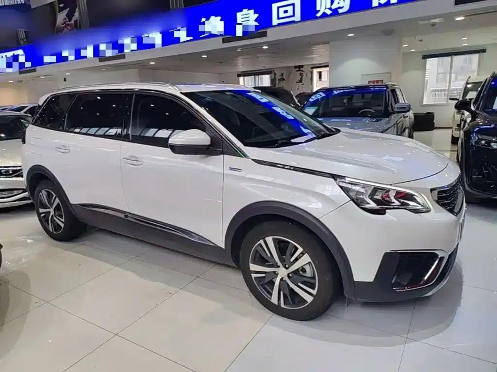 Peugeot 5008 2017 380THP 7-seater Elite Edition — миниатюра 4