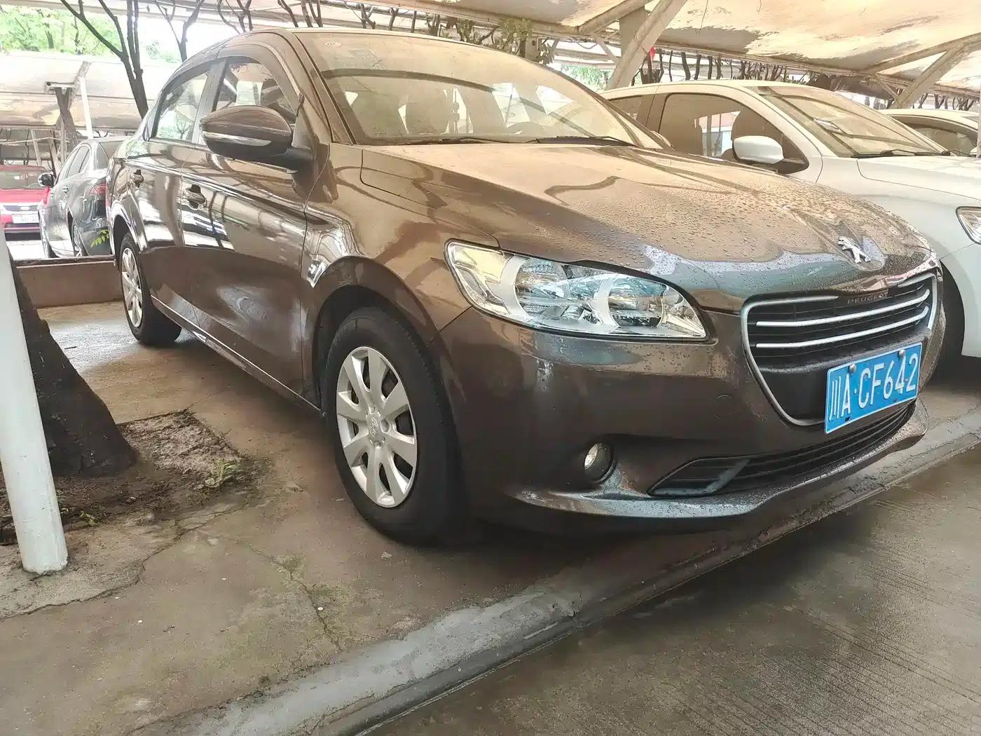 Peugeot 301 2014 1.6L Automatic Comfort Edition — миниатюра 3