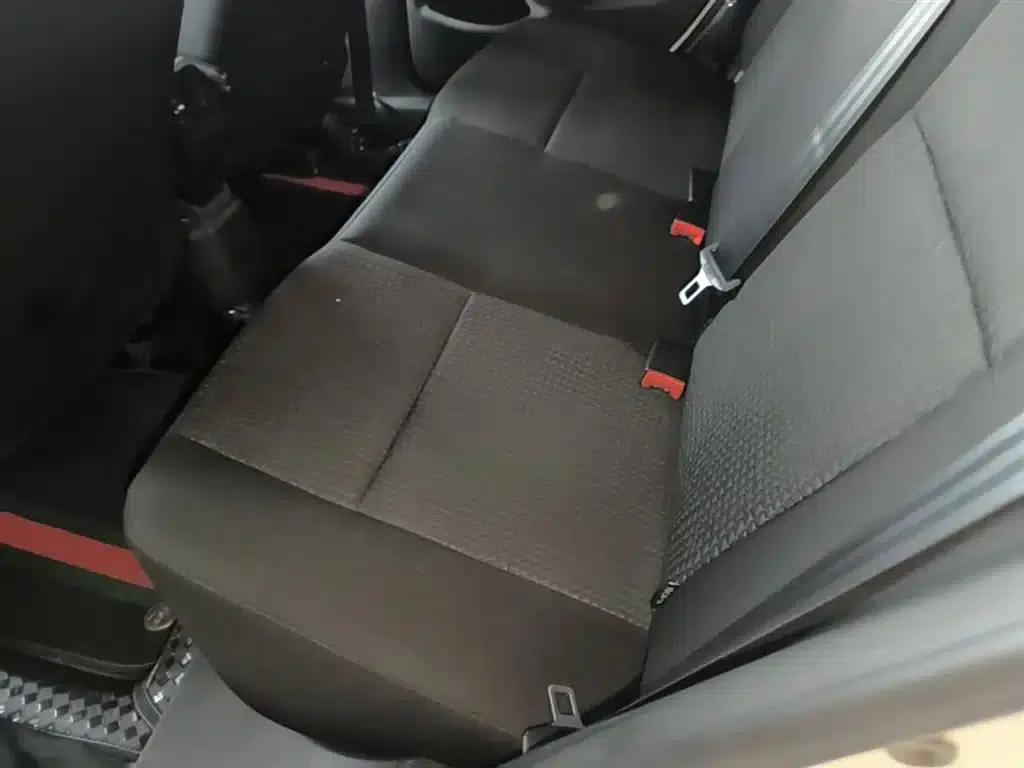 Peugeot 301 2016 1.6L Manual Comfort Edition — миниатюра 17