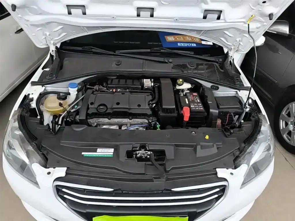 Peugeot 301 2016 1.6L Manual Comfort Edition — миниатюра 20
