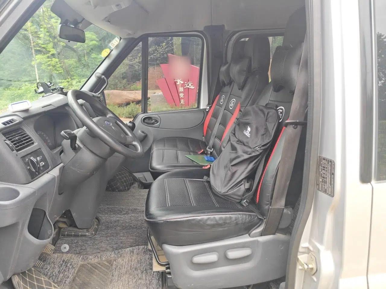Ford Transit Custom 2016 2.2T Short-Wheelbase 6-Seater Mid-Roof Multi-Purpose Vehicle — миниатюра 16
