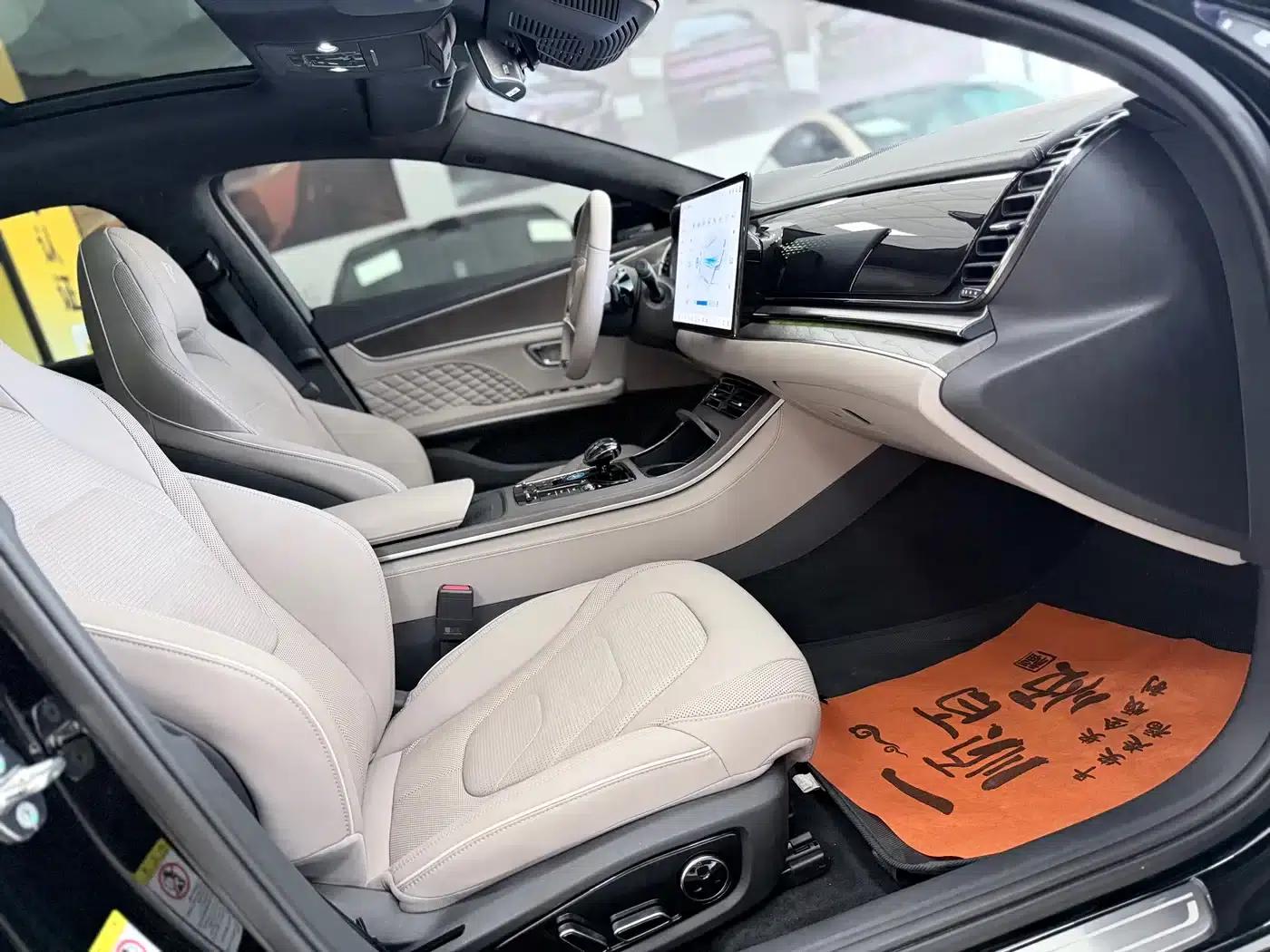 Han 2024 EV Glory Edition 610KM AWD God's Eye Intelligent Driving Model — миниатюра 14