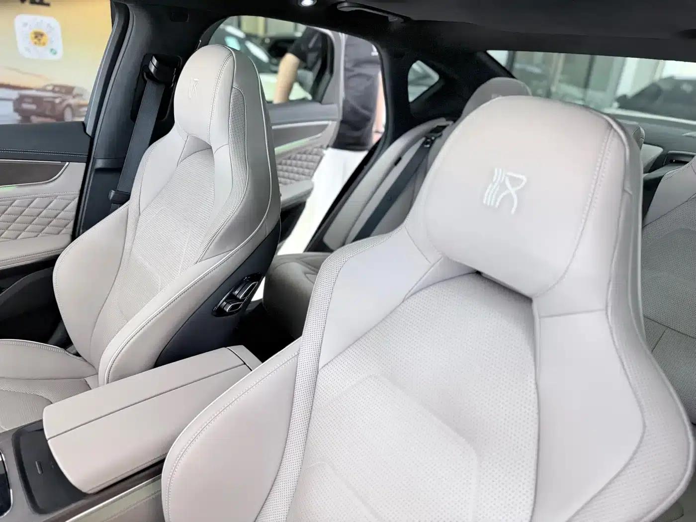 Han 2024 EV Glory Edition 610KM AWD God's Eye Intelligent Driving Model — миниатюра 9