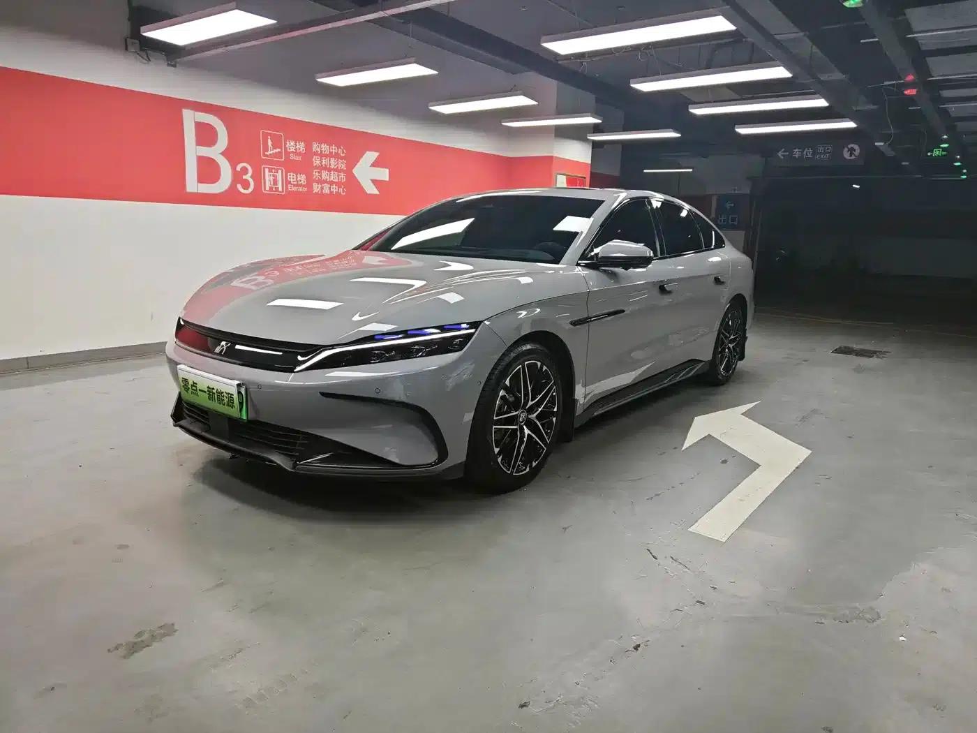 Han 2025 EV 605KM Premium Edition — миниатюра 1