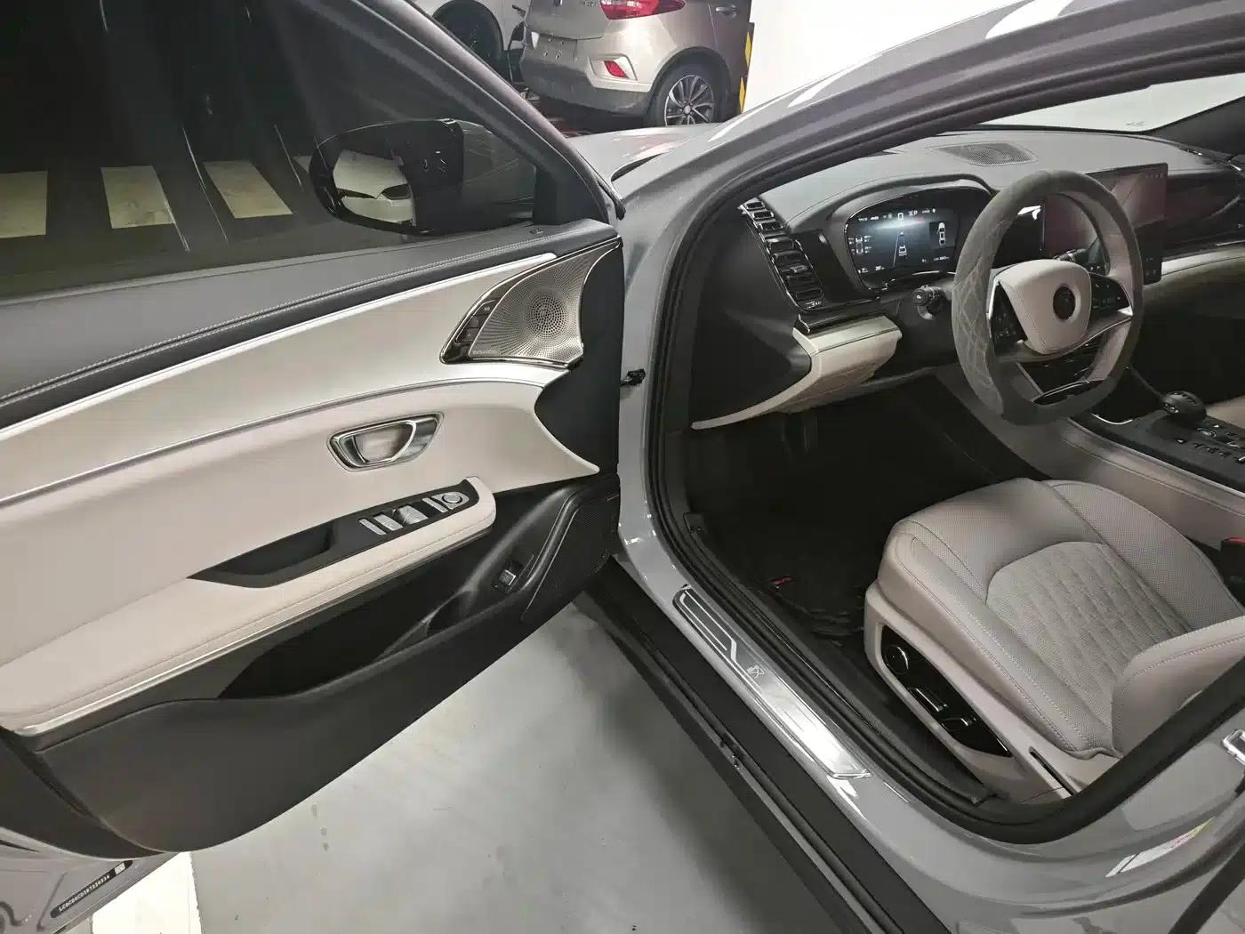 Han 2025 EV 605KM Premium Edition — миниатюра 8