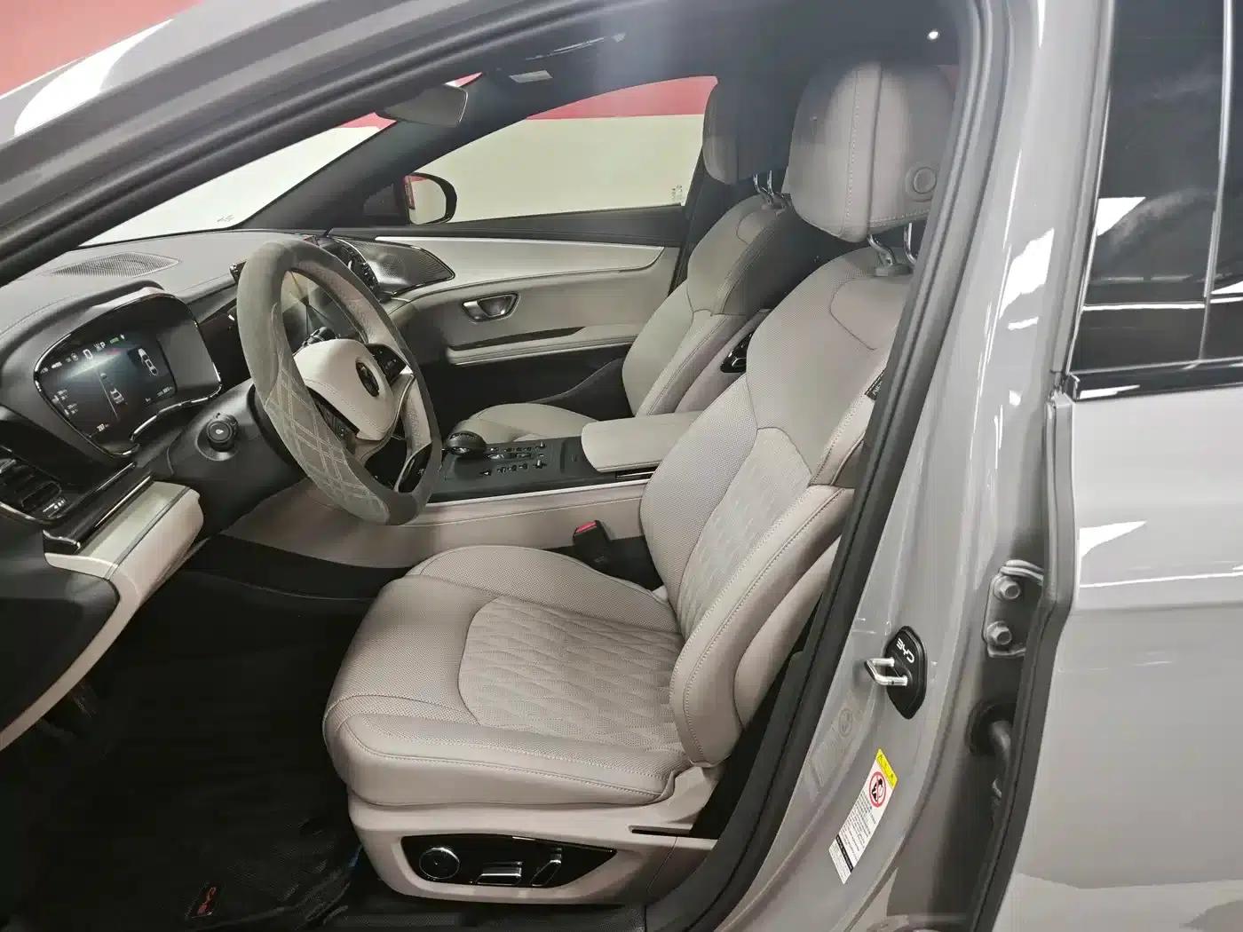 Han 2025 EV 605KM Premium Edition — миниатюра 9