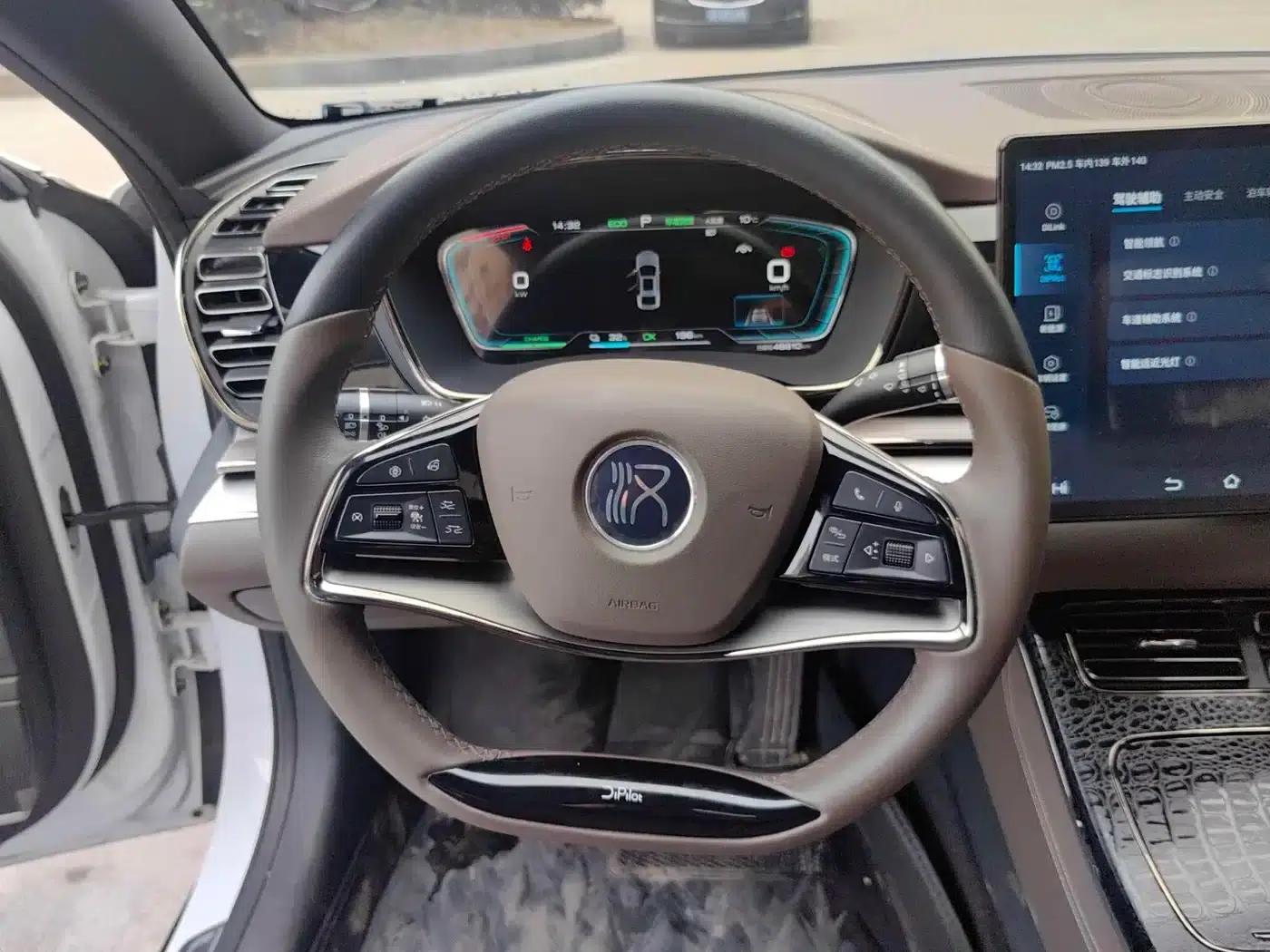 Han 2020 EV Extended Range Luxury Edition — миниатюра 4