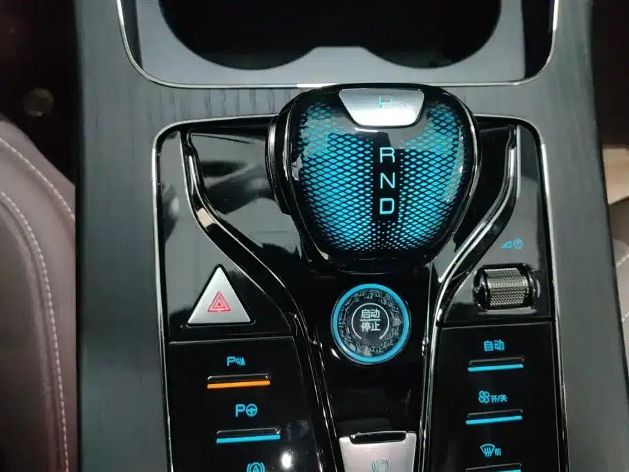 Han 2022 EV Genesis Edition 715KM Front-Wheel Drive Flagship Model — миниатюра 16