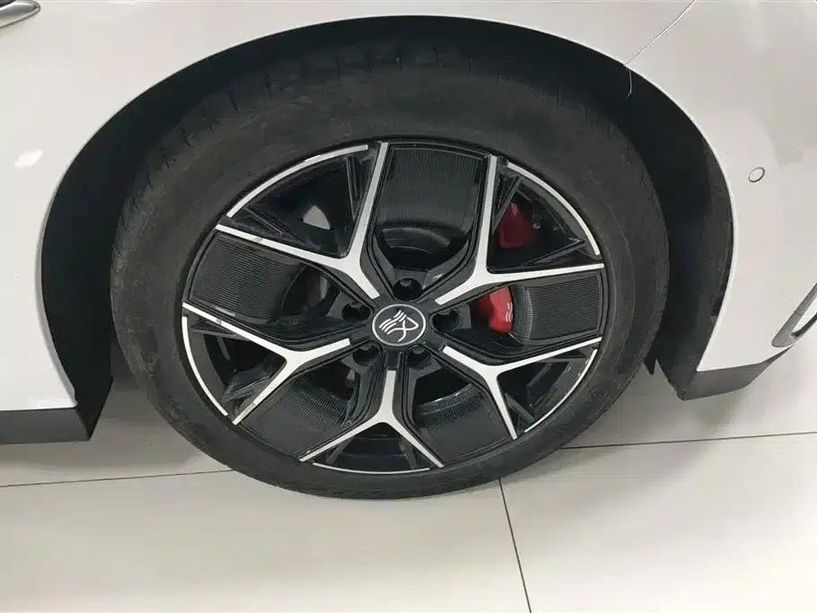 Han 2022 EV Genesis Edition 715KM Front-Wheel Drive Flagship Model — миниатюра 6