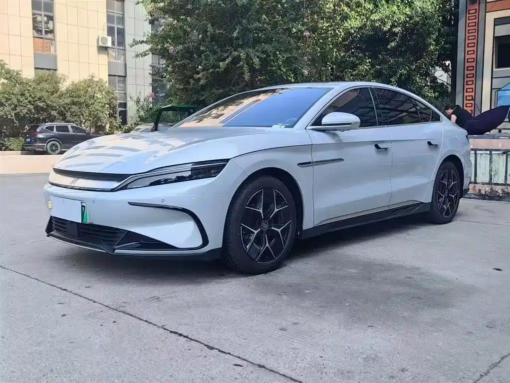 Han 2024 EV Glory Edition 605KM Front-Wheel Drive Premium Model — миниатюра 1