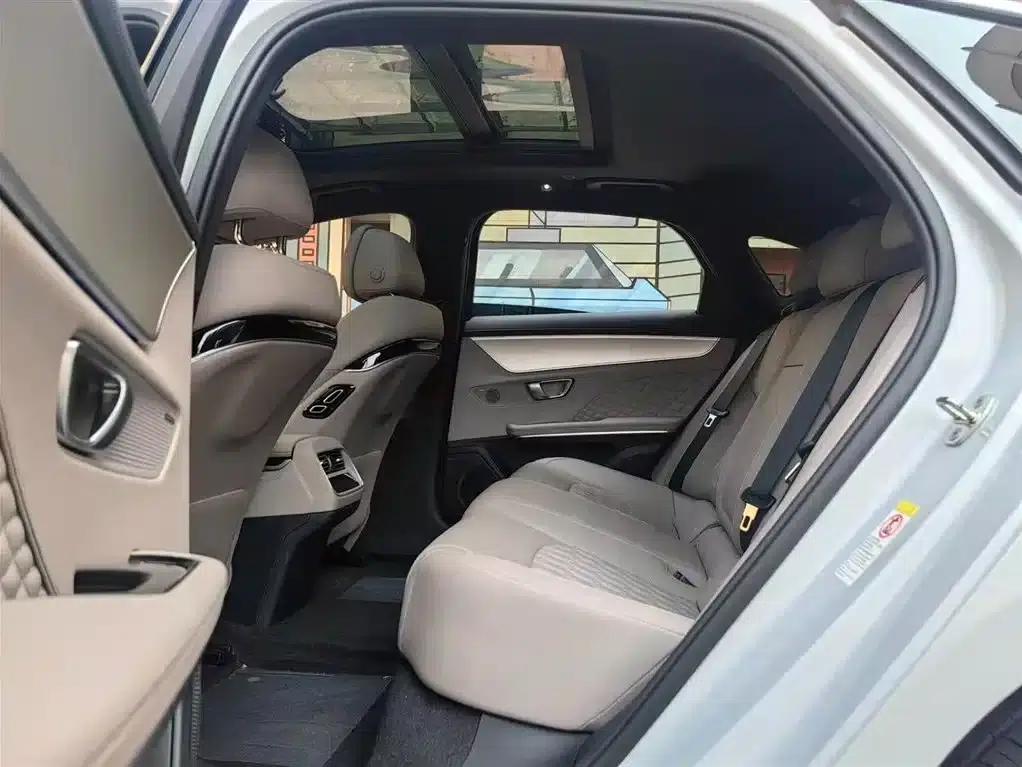 Han 2024 EV Glory Edition 605KM Front-Wheel Drive Premium Model — миниатюра 6