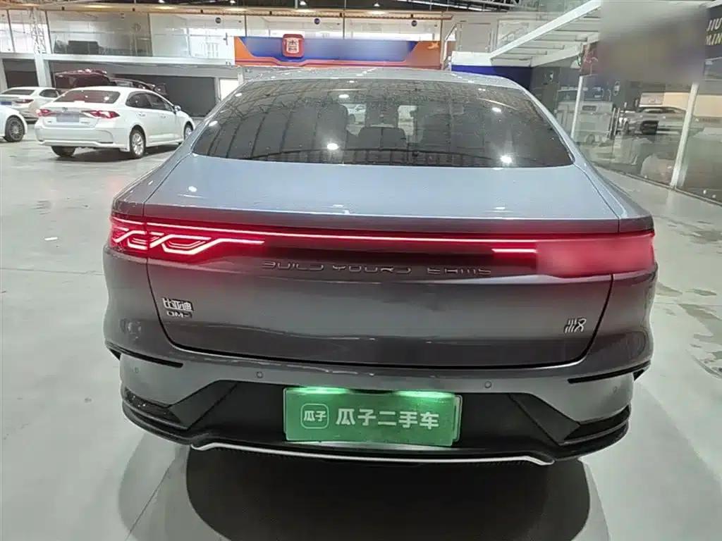 Han 2022 DM-i 121KM Premium Edition — миниатюра 6