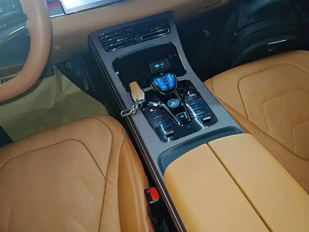 Han 2022 DM-i 121KM Premium Edition — миниатюра 14