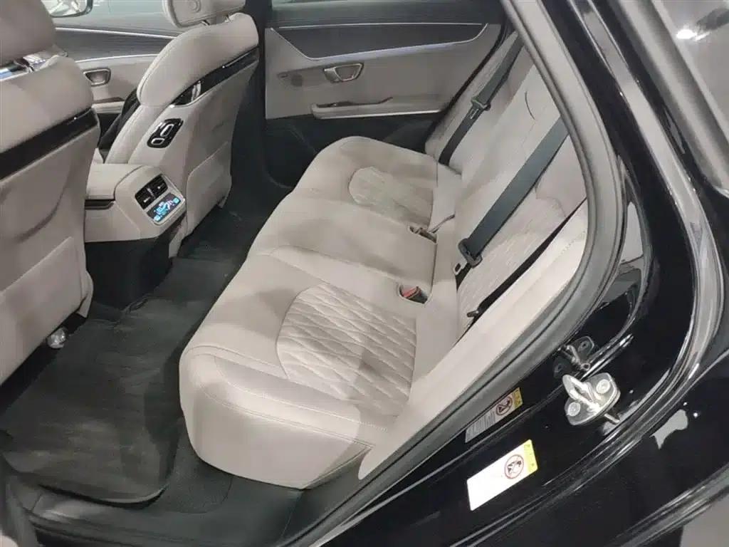 Han 2025 DM-i Intelligent Driving Edition Flagship Model with 125KM LiDAR — миниатюра 17