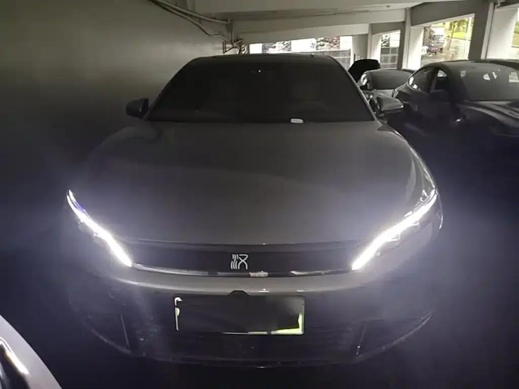 Han 2025 EV Smart Driving Edition 635KM Flagship Edition — миниатюра 3