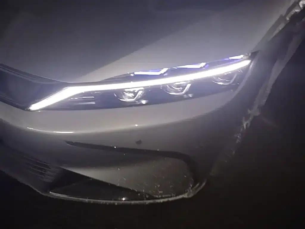 Han 2025 EV Smart Driving Edition 635KM Flagship Edition — миниатюра 24