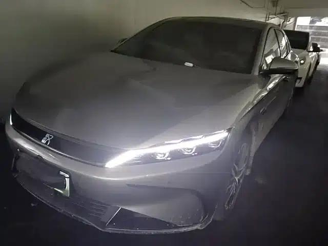 Han 2025 EV Smart Driving Edition 635KM Flagship Edition